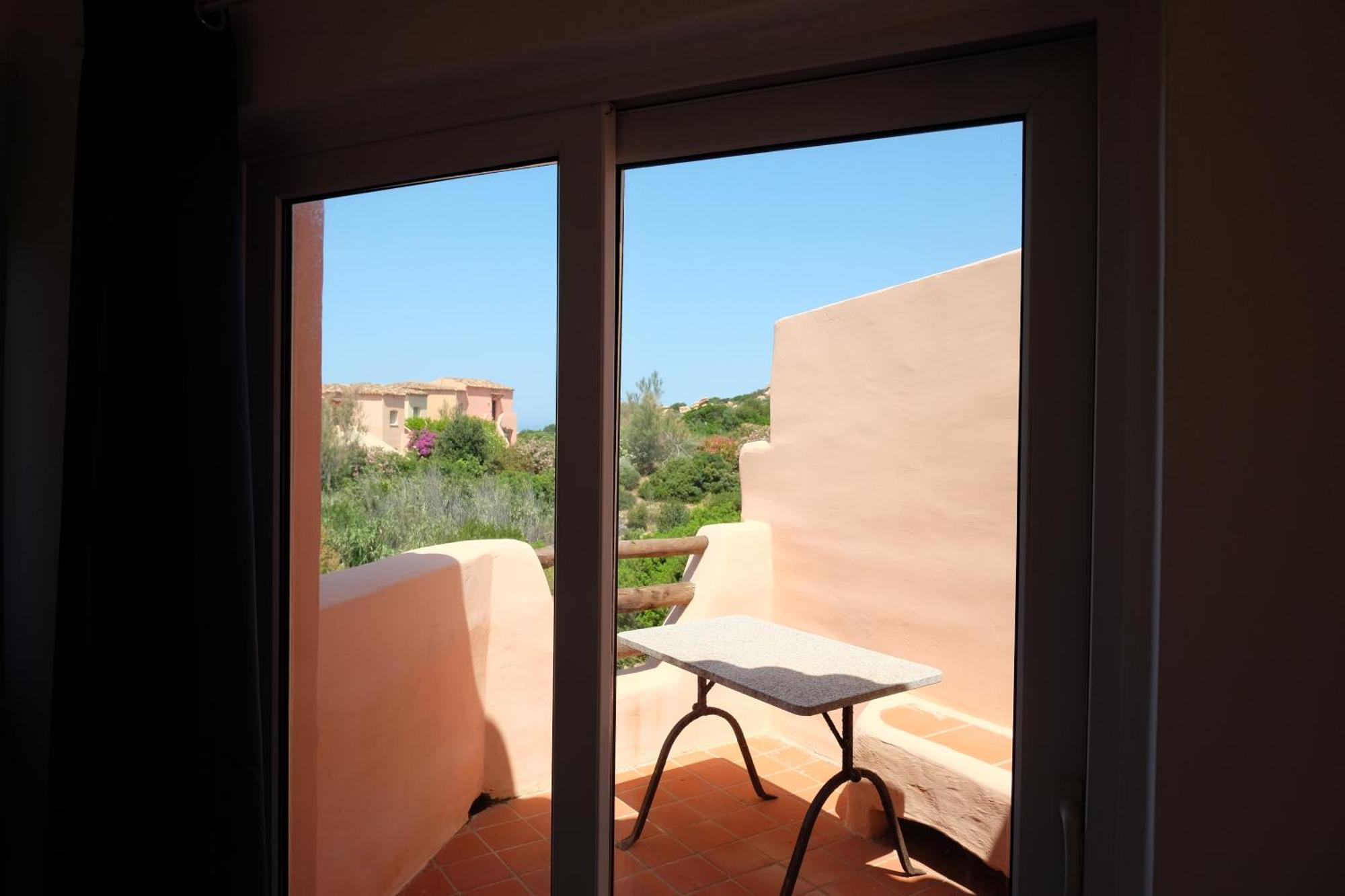 Calarossa Sardinia Apartments Isola Rossa Εξωτερικό φωτογραφία