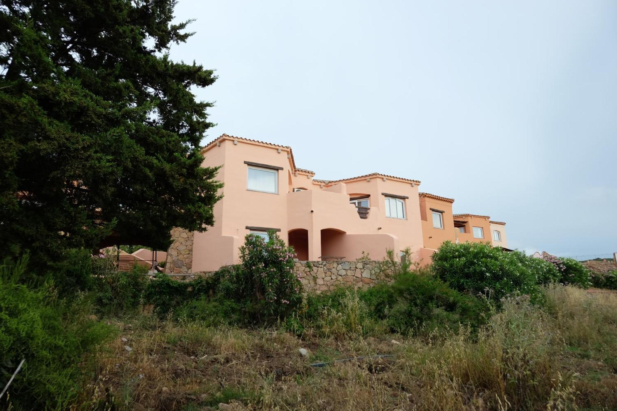 Calarossa Sardinia Apartments Isola Rossa Εξωτερικό φωτογραφία